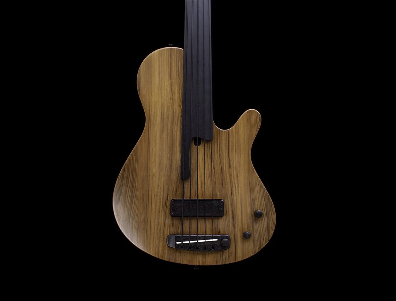 DS5 Cedar Fretless 32